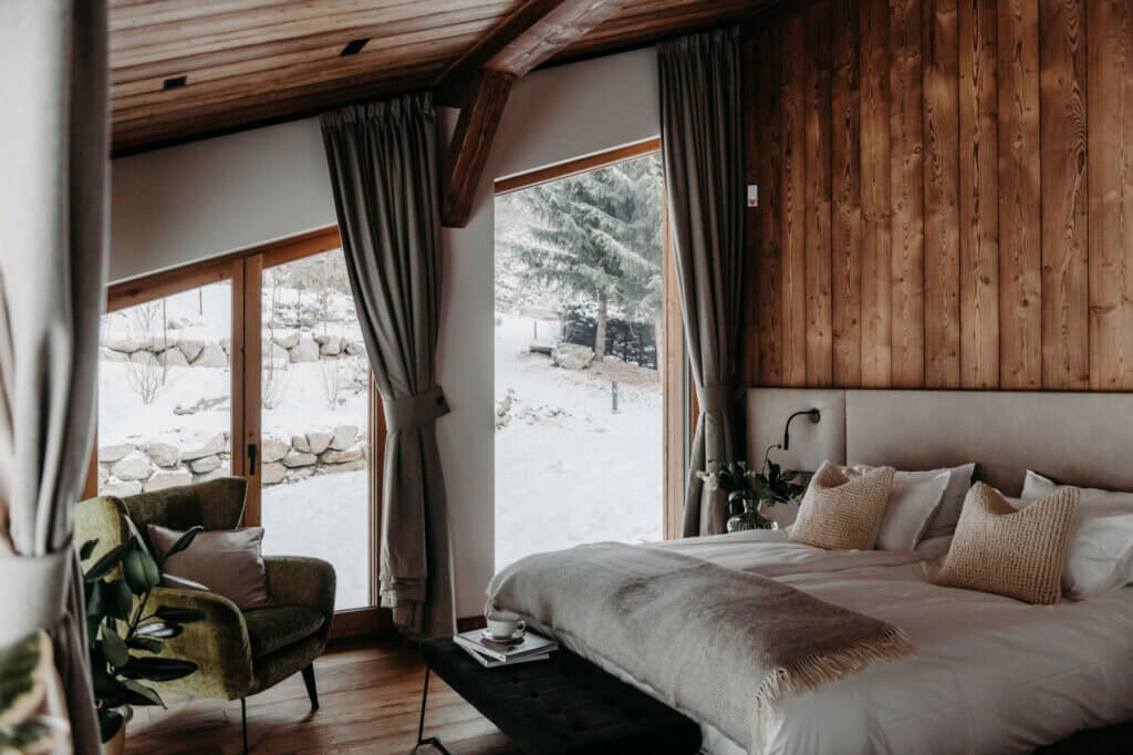Main Chalet Room 27