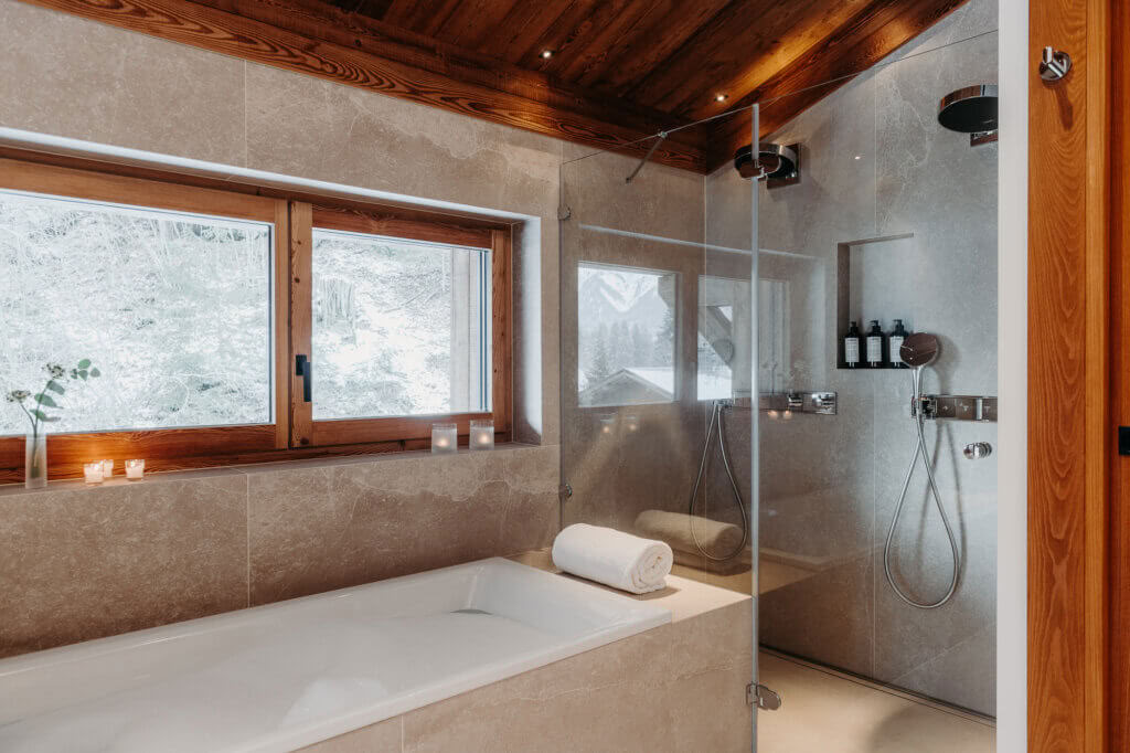 Main Chalet Room 32