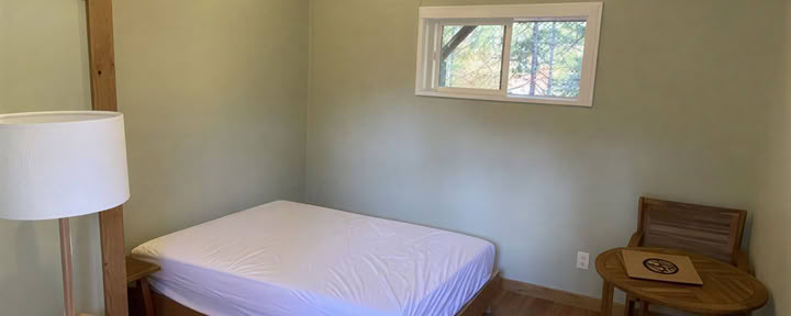 Bell Hotel (1 queen size-säng)