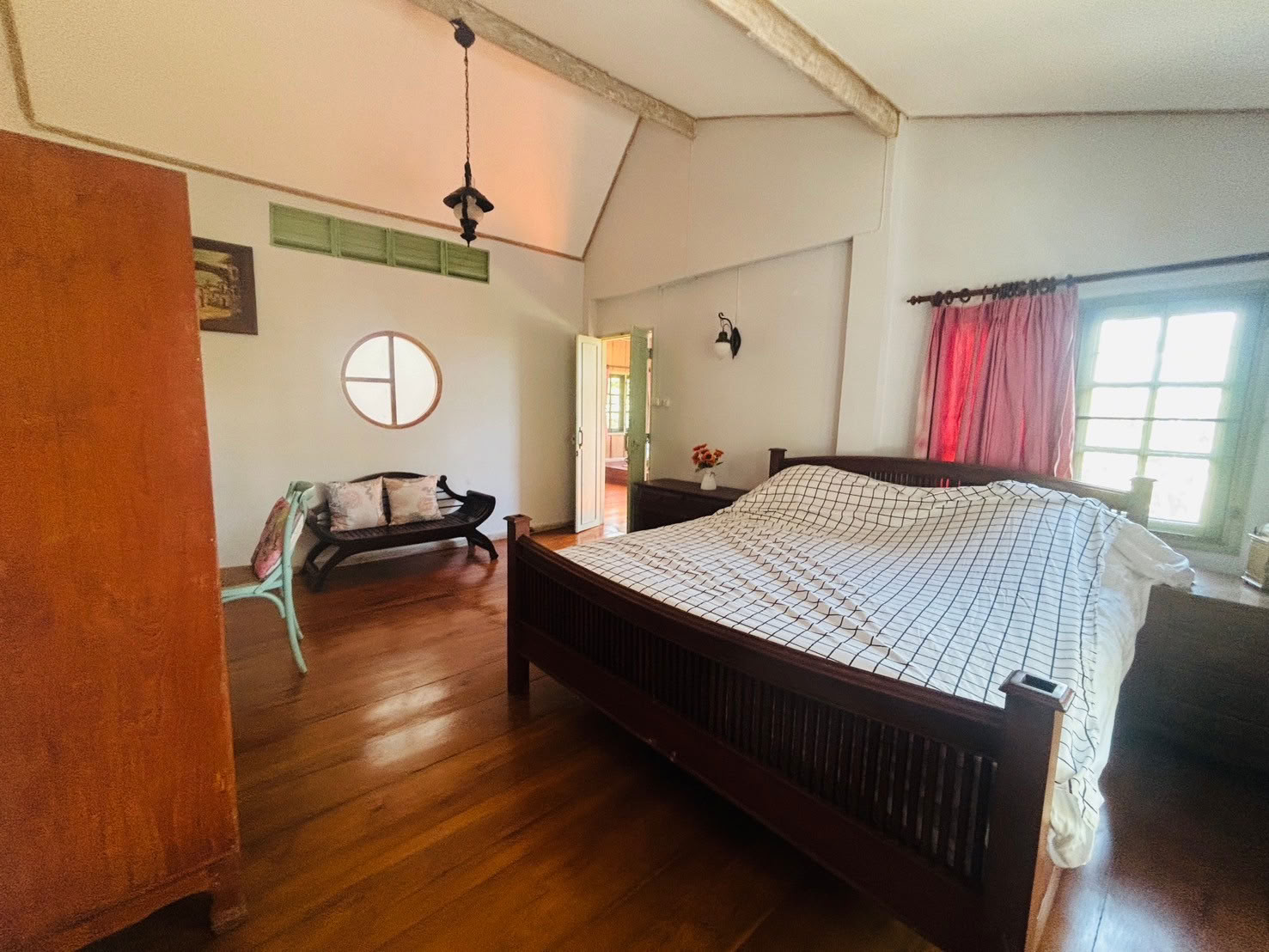 Shared Bedroom with Shared Bathroom