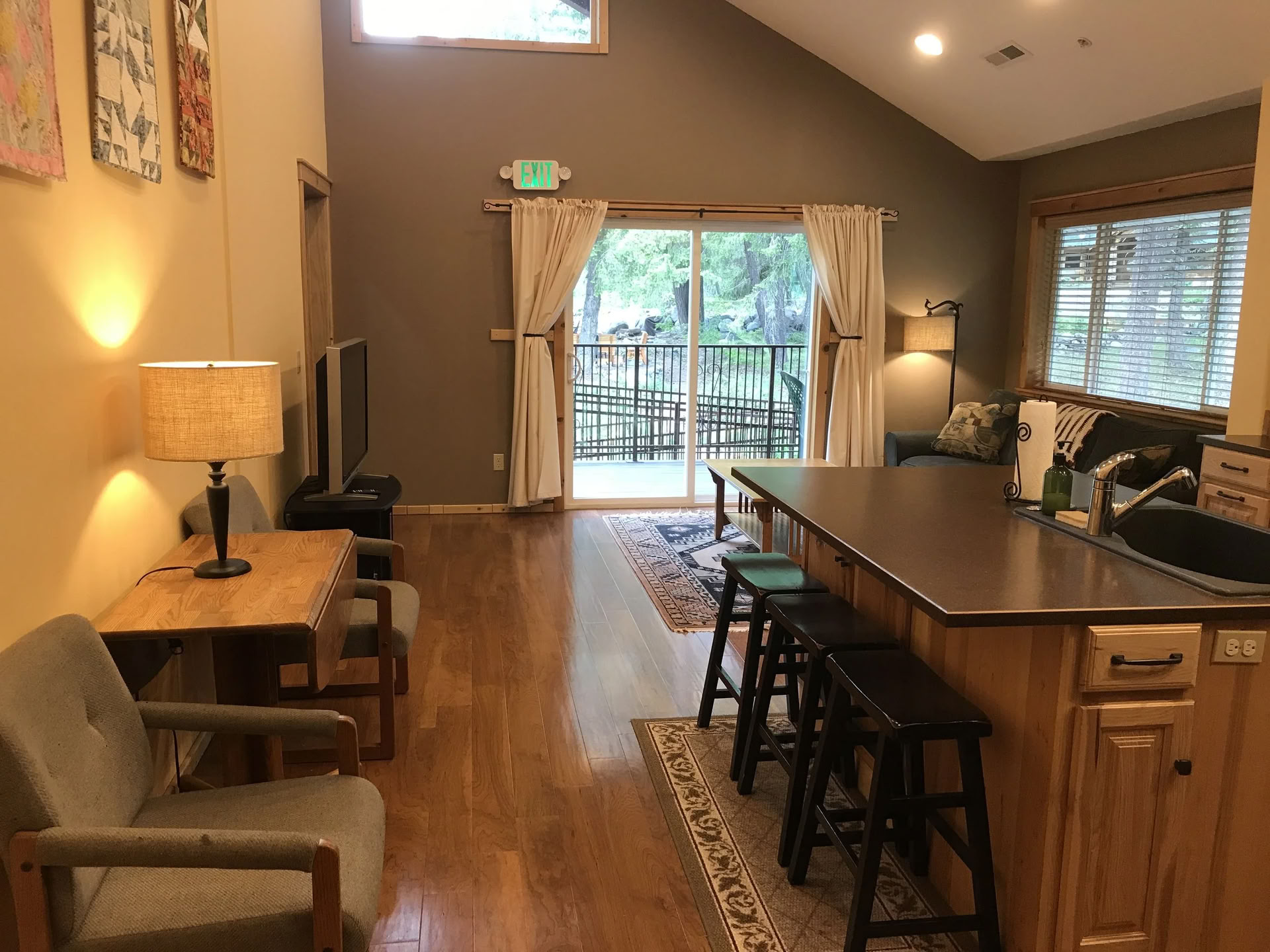 Alpine Apartment