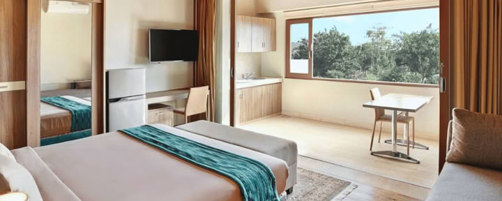 Course with Room (No Meals)