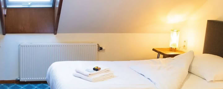 Shared twin room
