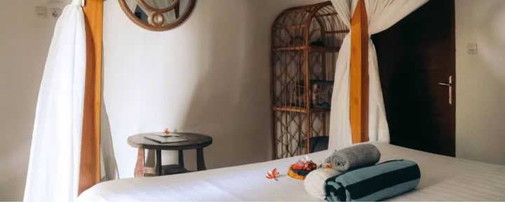 Private solo room