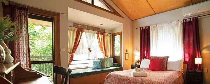 Single Room with Share Bathroom