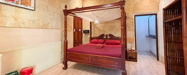 Double Room AC with Private Bathroom- YANG