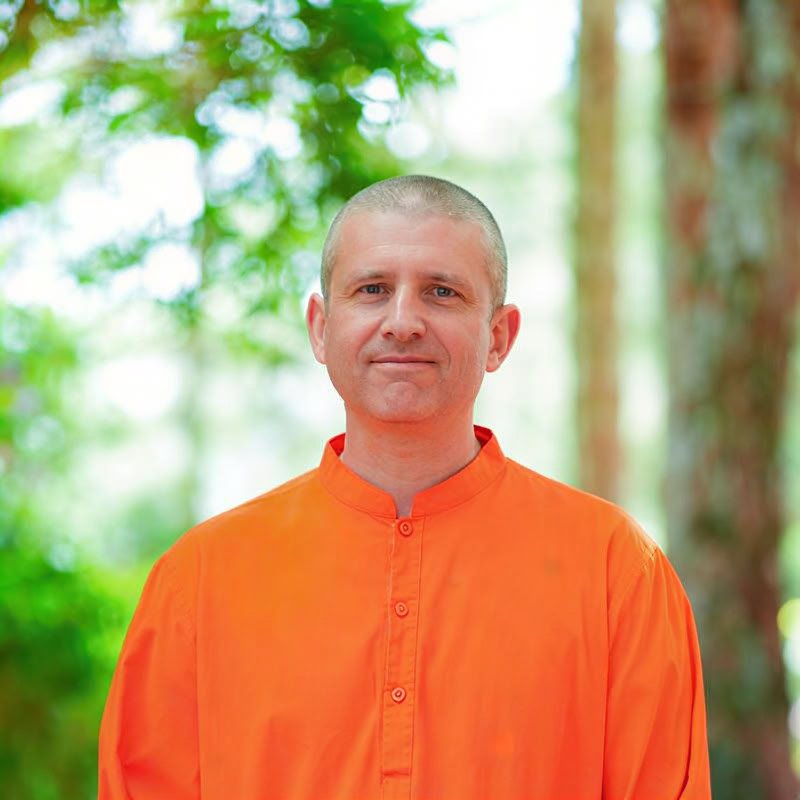 Swami Adiparashaktiananda