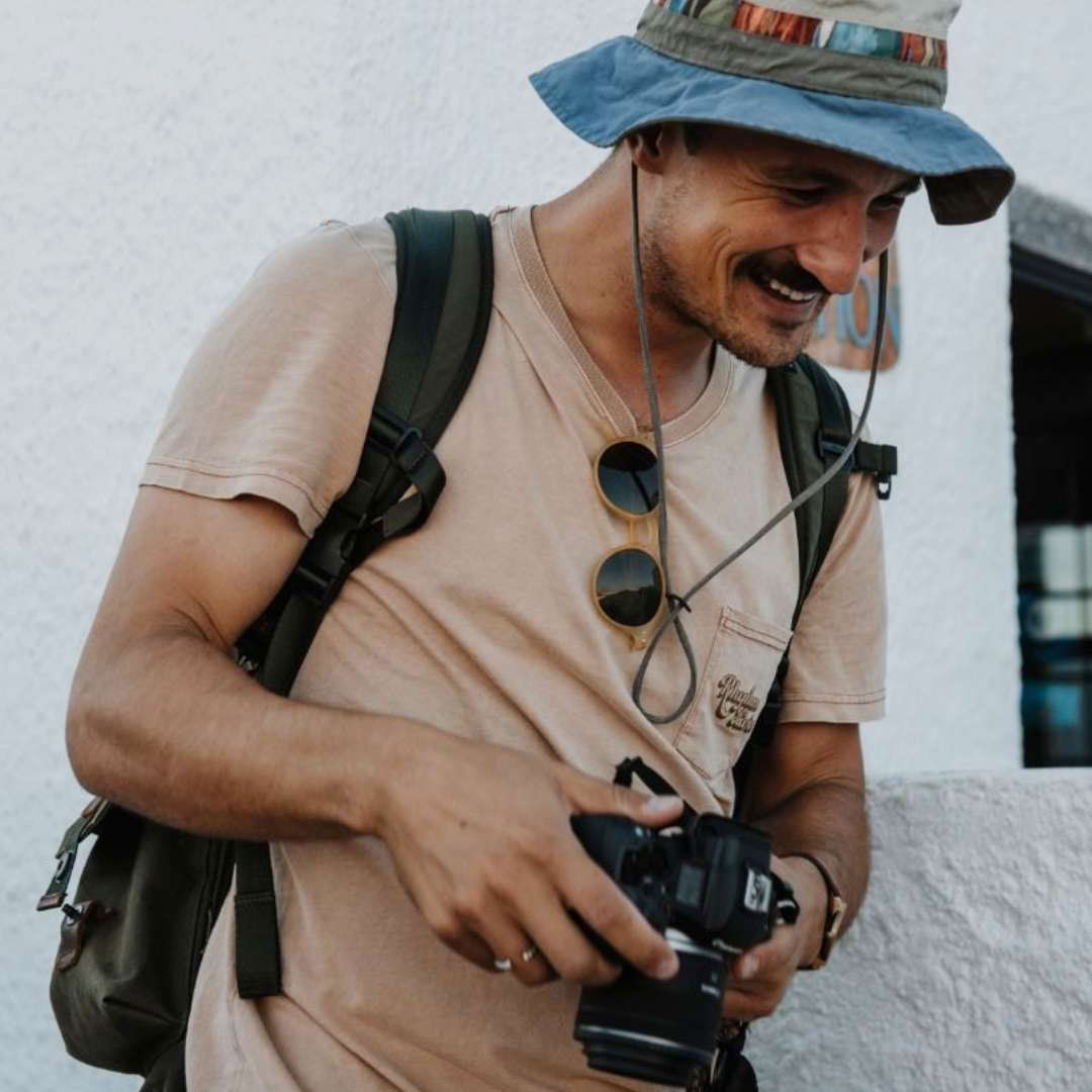 Spyros