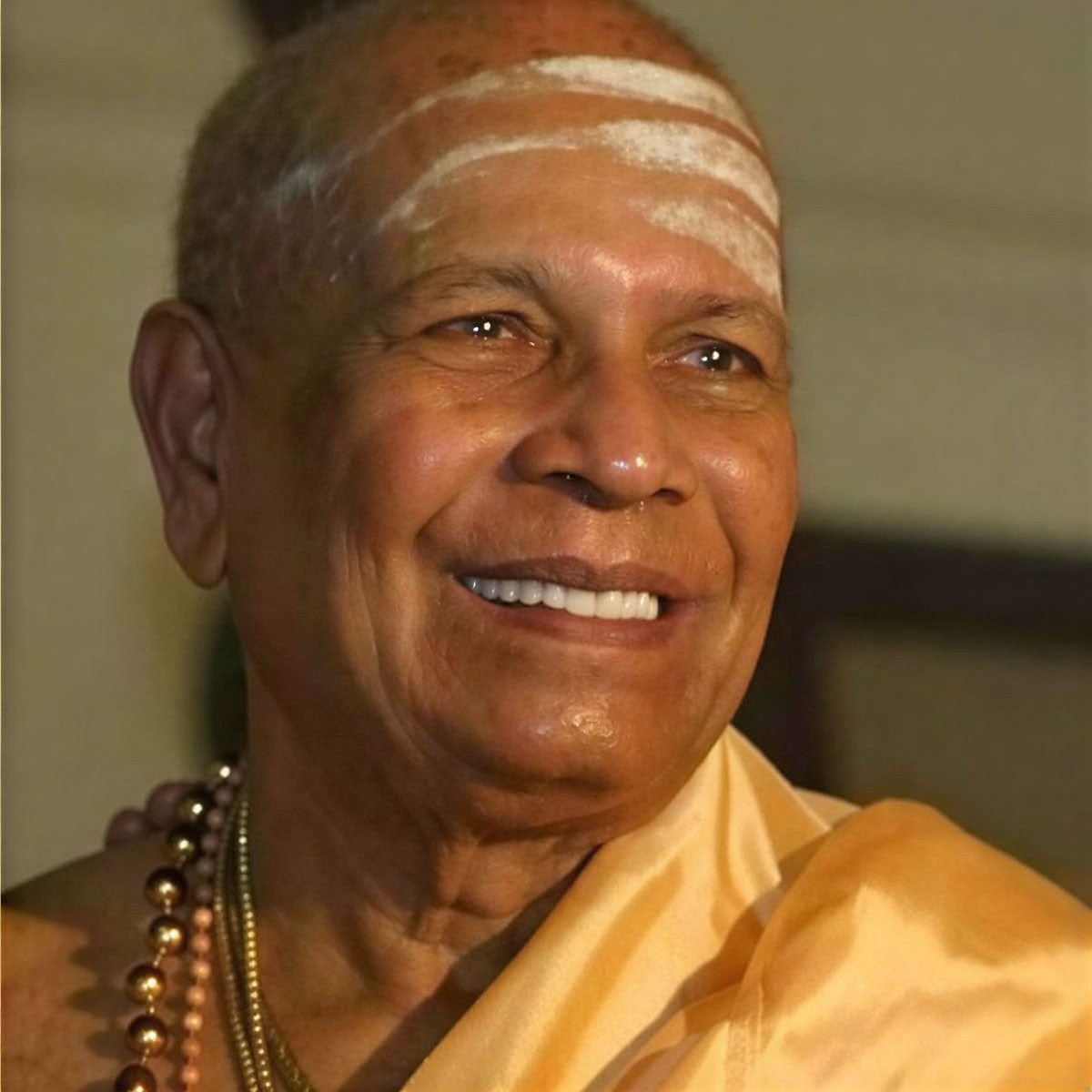 Yogi Rohit Ji (Rishikesh Vinyasa Yogashram)